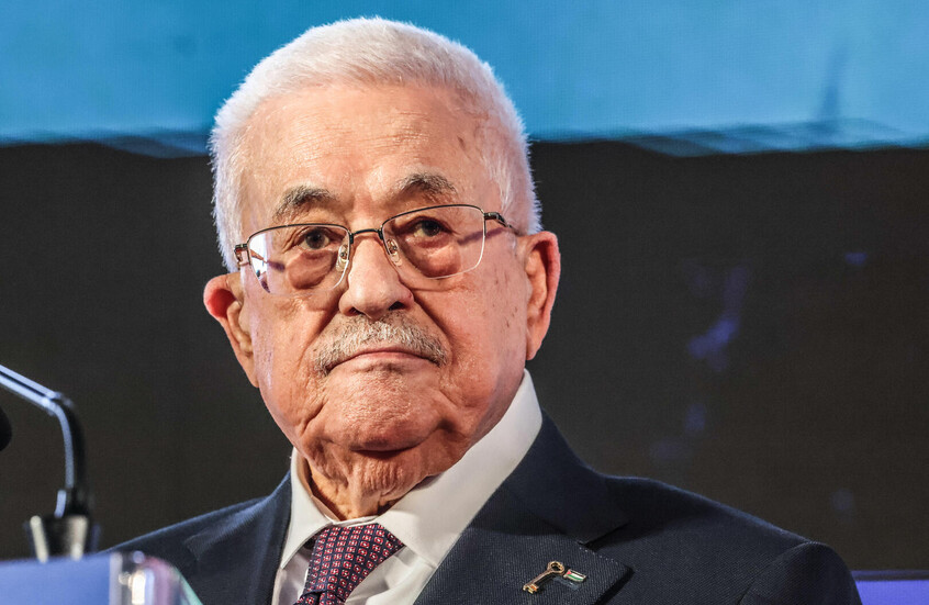 Etats-Unis : un sénateur démocrate porte plainte contre le ministre de la Défense