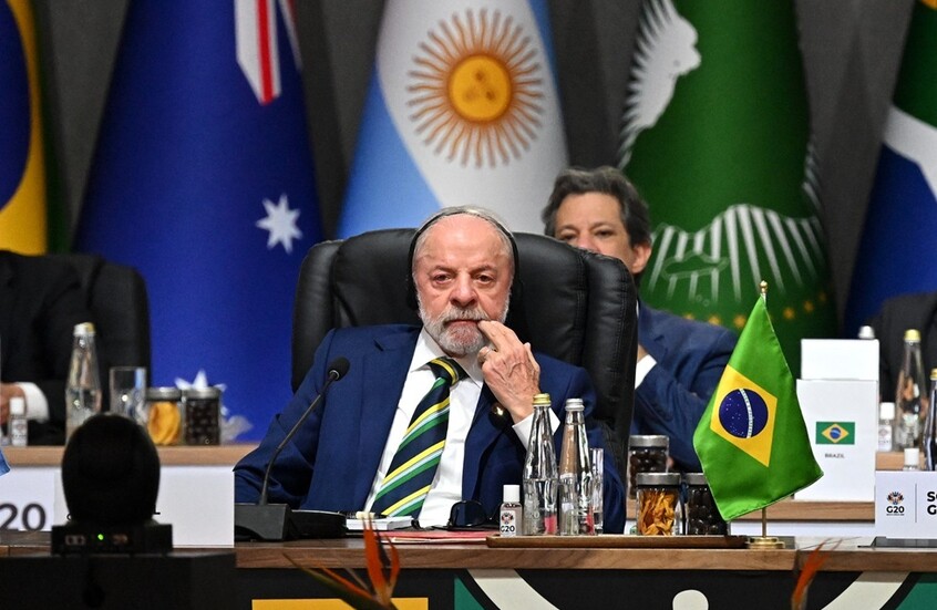 Le Brésil "très préoccupé" par le déploiement militaire américain dans les Caraïbes