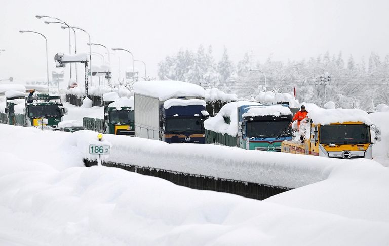 Chutes de neige au Japon : 27 personnes sont mortes