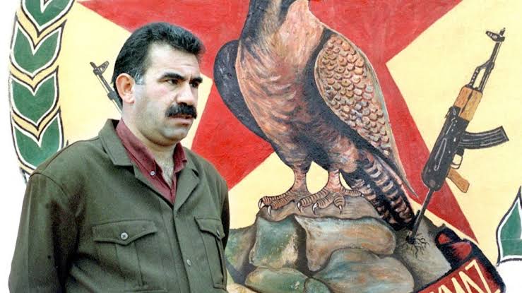 Abdullah Ocalan Appelle le PKK à Déposer les Armes et à se Dissoudre