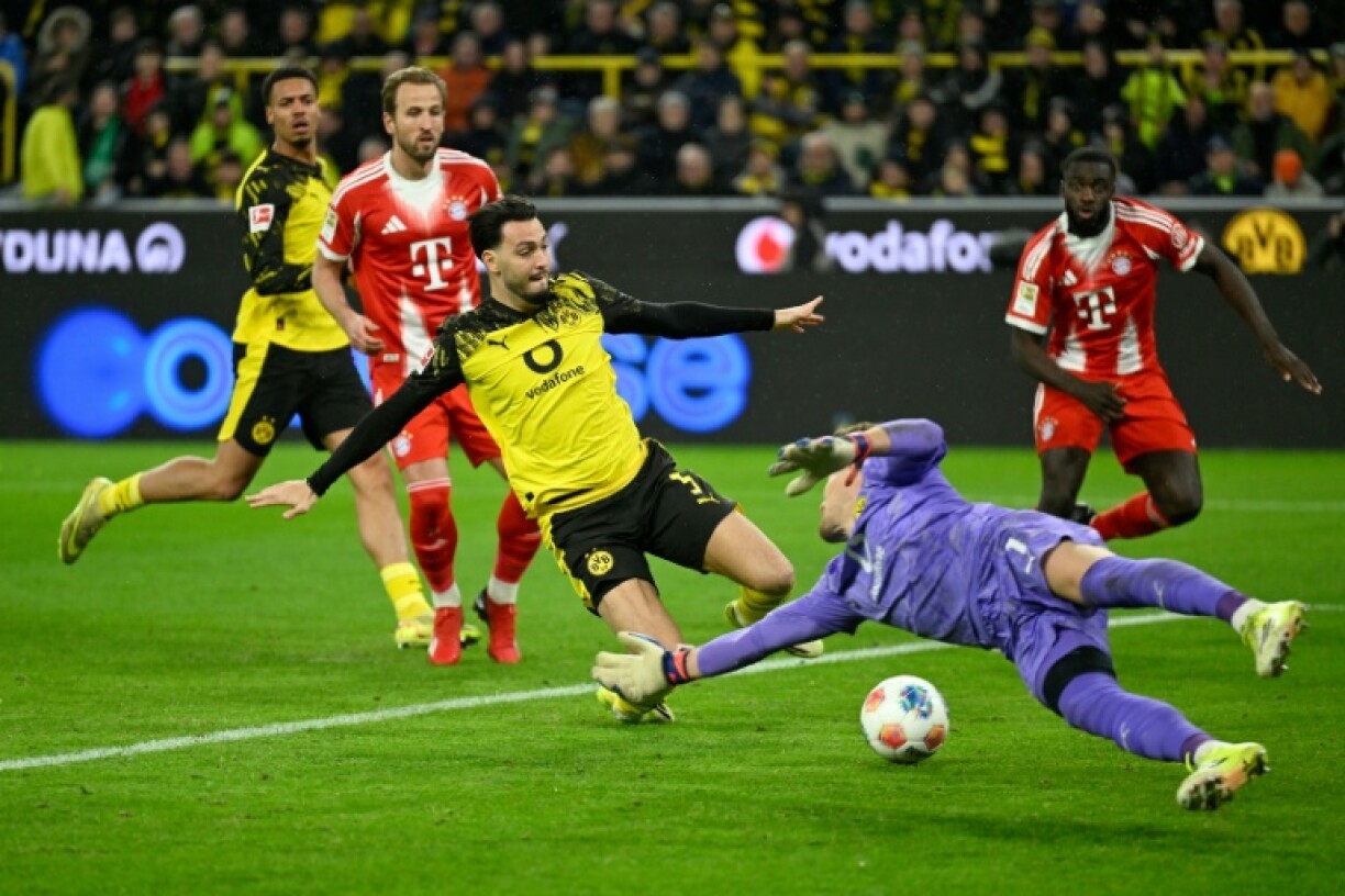 Le Bayern renverse Dortmund et fonce vers un 35e titre de champion