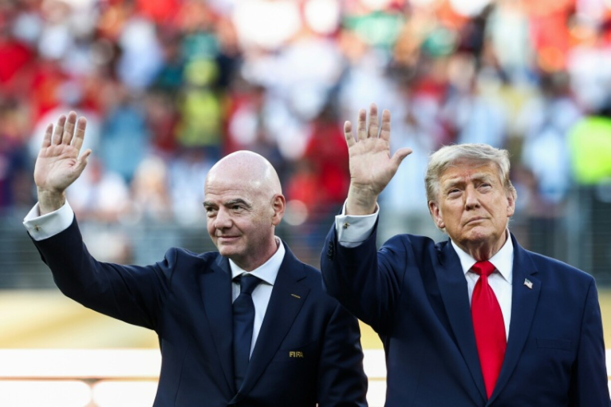 Trump défend Infantino face aux voix réclamant son départ