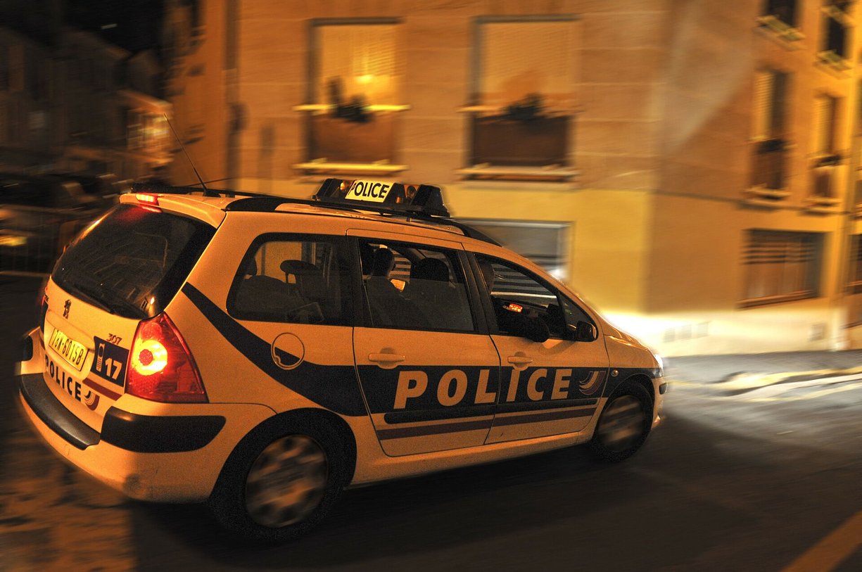 Sa femme et ses trois enfants mis en examen