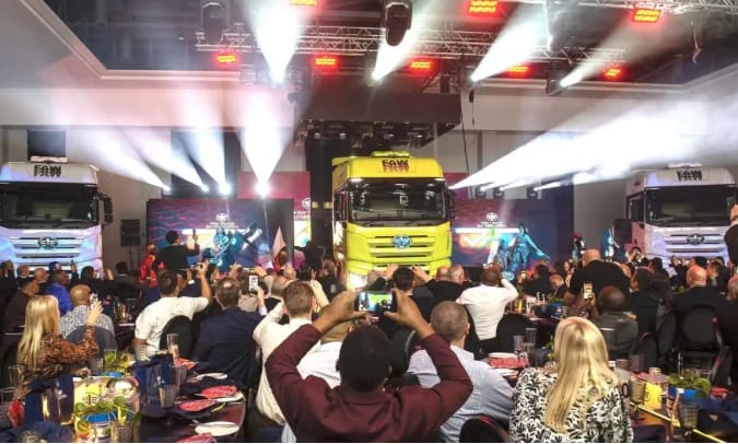 La plus ancienne marque automobile chinoise lance son camion haut de gamme J7 en Afrique du Sud