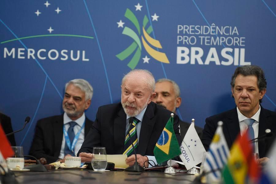 Le président brésilien promulgue l'accord de libre-échange entre le Mercosur et l'UE