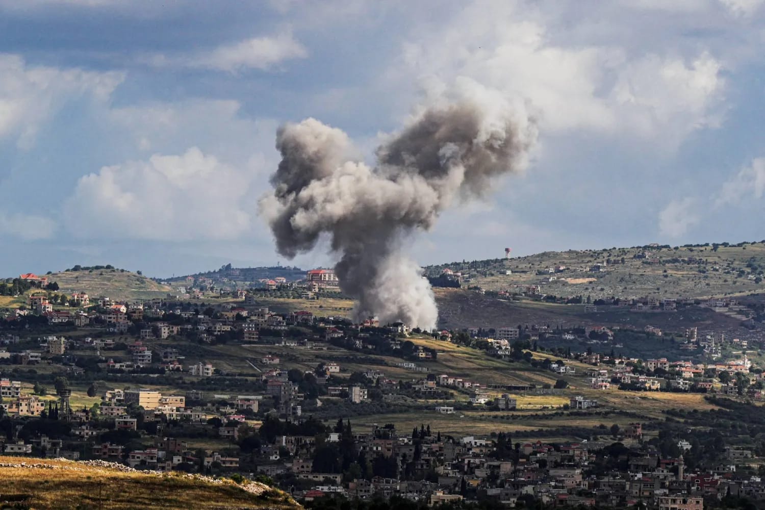 Trois personnes tuées dans des frappes israéliennes sur le sud du Liban