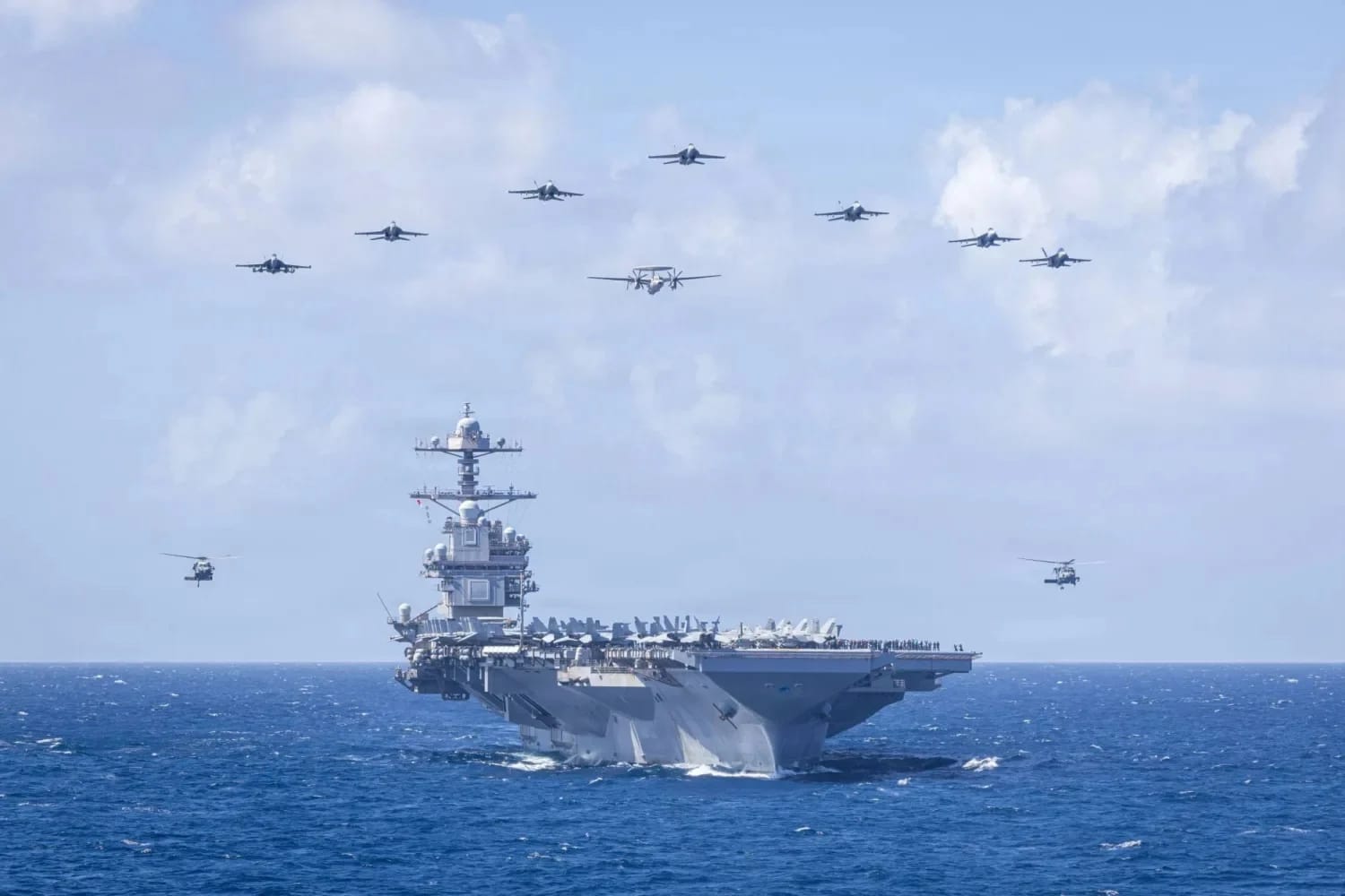 Le porte-avions américain Gerald R. Ford quitte le Moyen-Orient