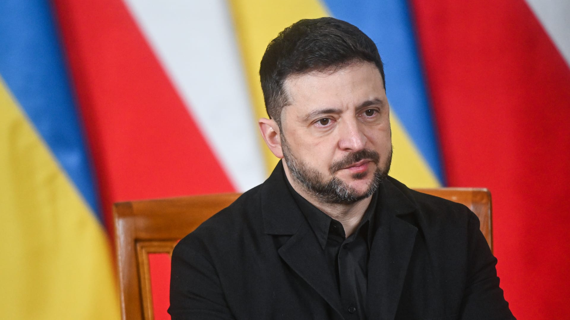 Zelensky espère des discussions sérieuses et substantielles avec les Etats-Unis et la Russie