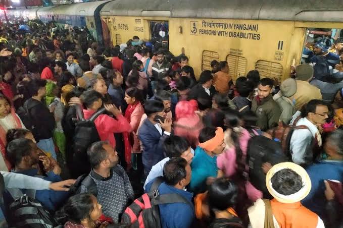 Plus de 10 blessés lors d'une bousculade à la gare de New Delhi