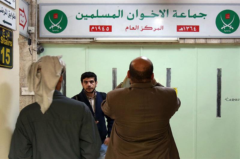 La Jordanie interdit les activités des Frères musulmans et ferme leurs bureaux
