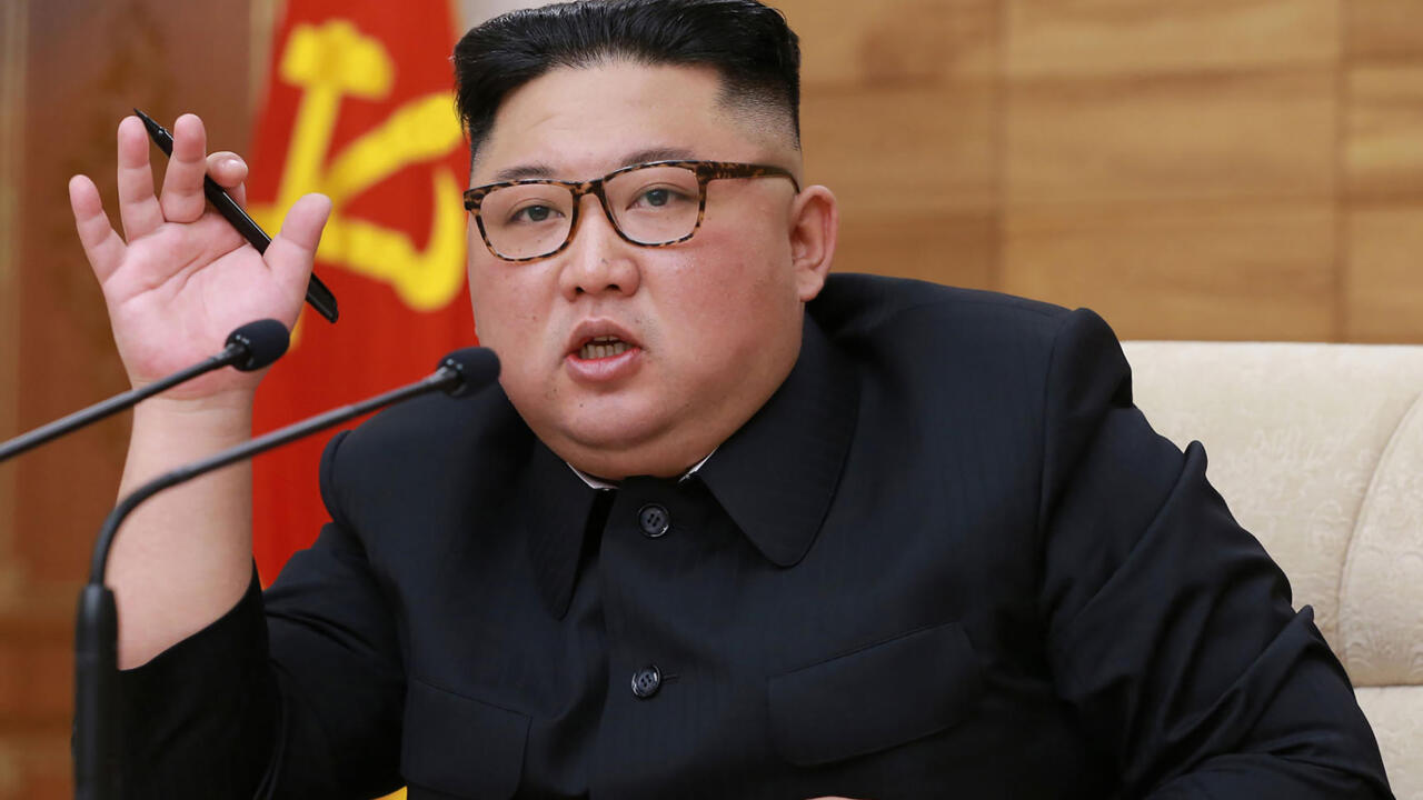 RPDC : Kim Jong Un souligne la nécessité d'accroître la capacité de production de missiles