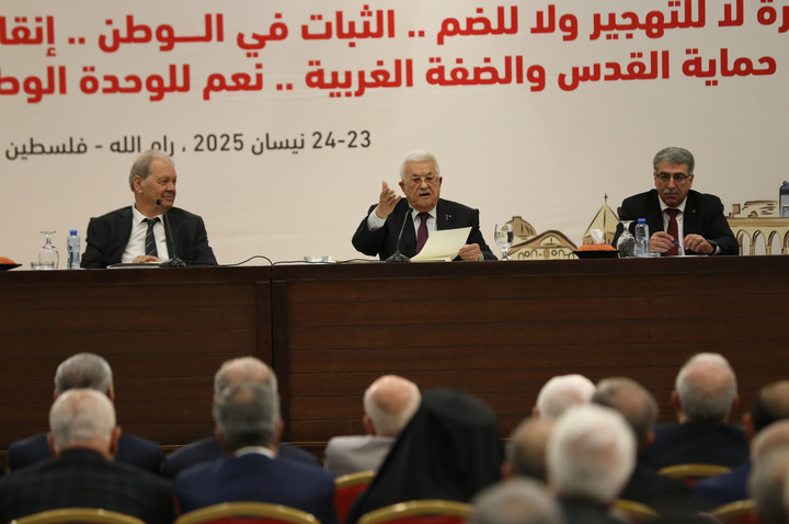 Le président palestinien émet un décret sur la tenue de nouvelles élections du Conseil national avant la fin de l'année     