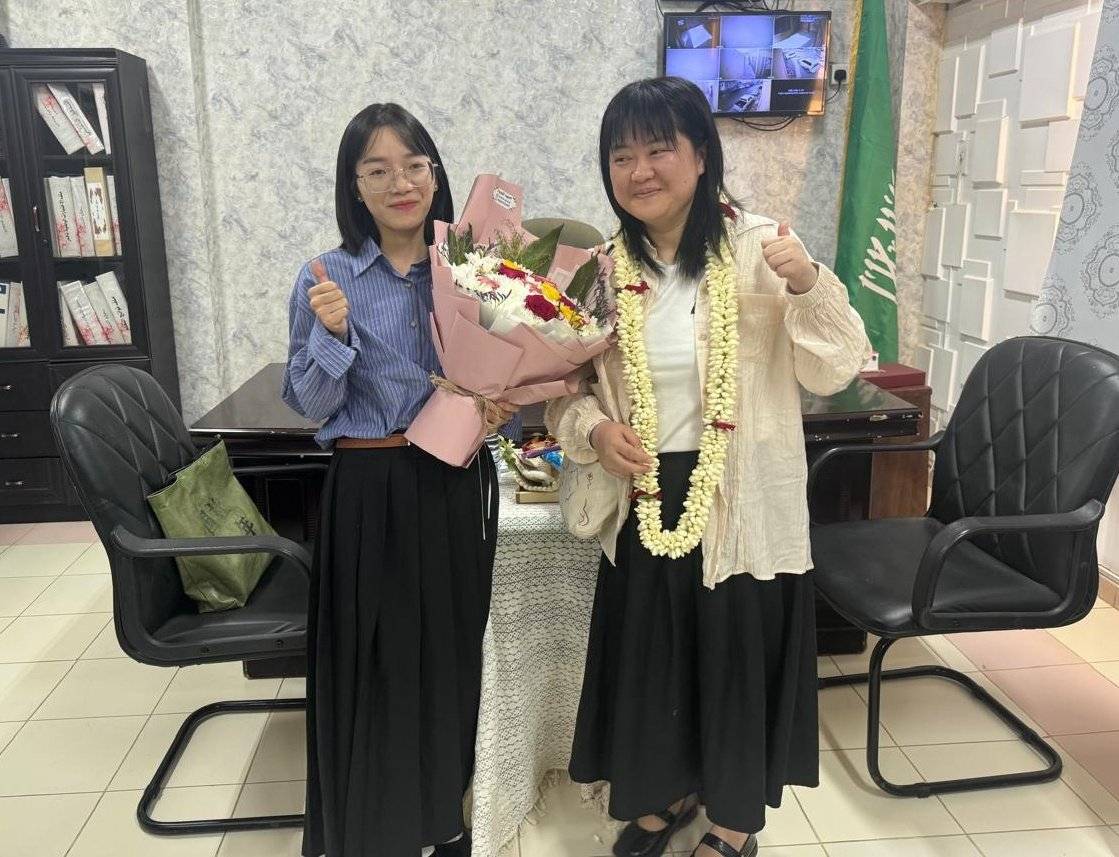 Le chinois hors des manuels : la leçon de vie d'une jeune enseignante chinoise à Paris