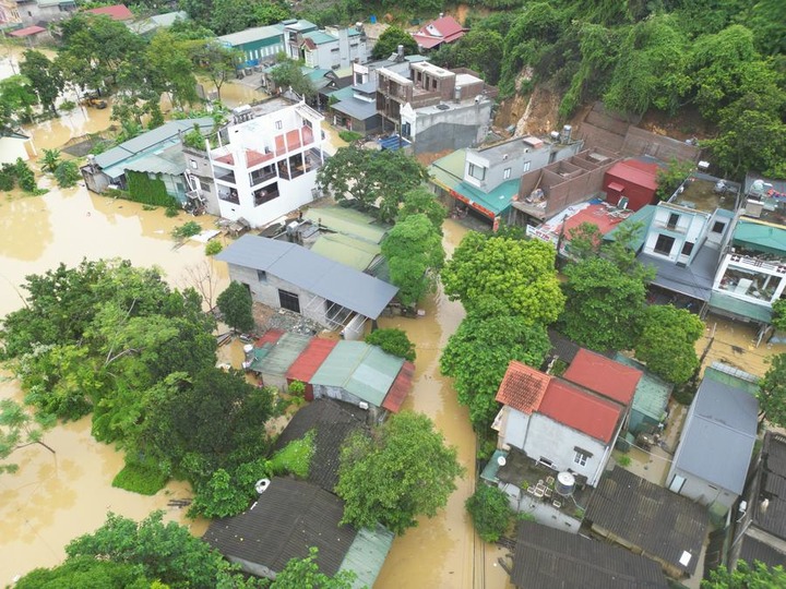 Vietnam : le bilan s'élève à 37 morts dans les inondations qui ont frappé le centre du pays