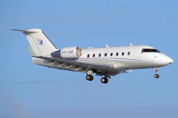 Etats-Unis : un jet privé s'écrase dans un aéroport de l'Etat du Maine