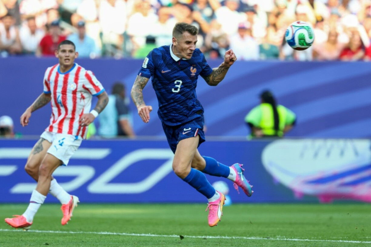 Lucas Digne rejoint le PSG