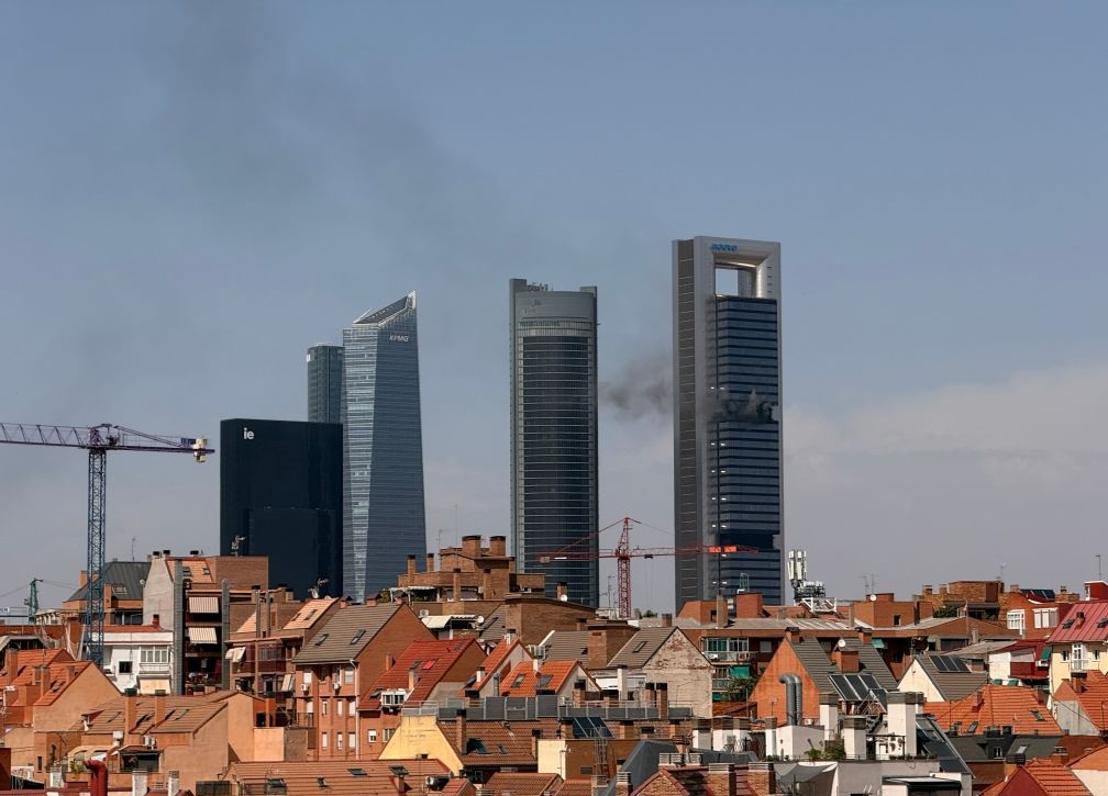 Un incendie se déclare à la Tour Moeve de Madrid, aucune victime signalée