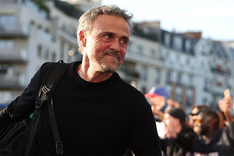 Ligue des champions : Luis Enrique encense un PSG–Bayern “unique”
