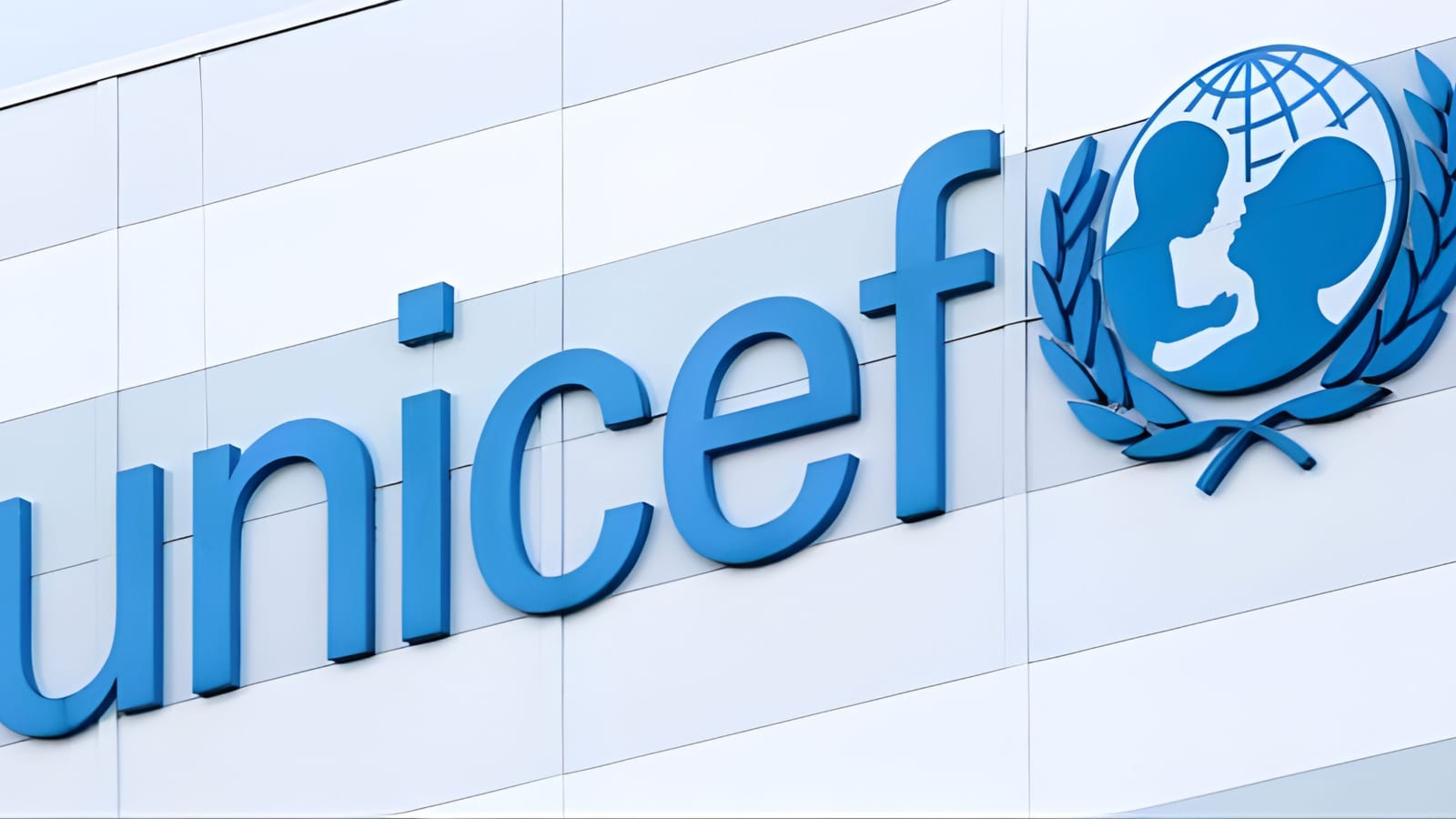 Bénin : réception d'un don de 600 concentrateurs d'oxygène mobilisés en Chine par l'UNICEF