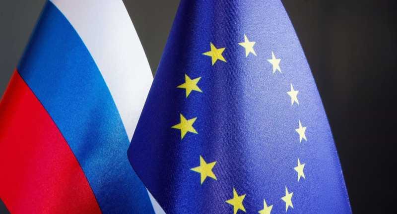 La Russie réagira si l'UE saisit ses avoirs gelés (porte-parole)