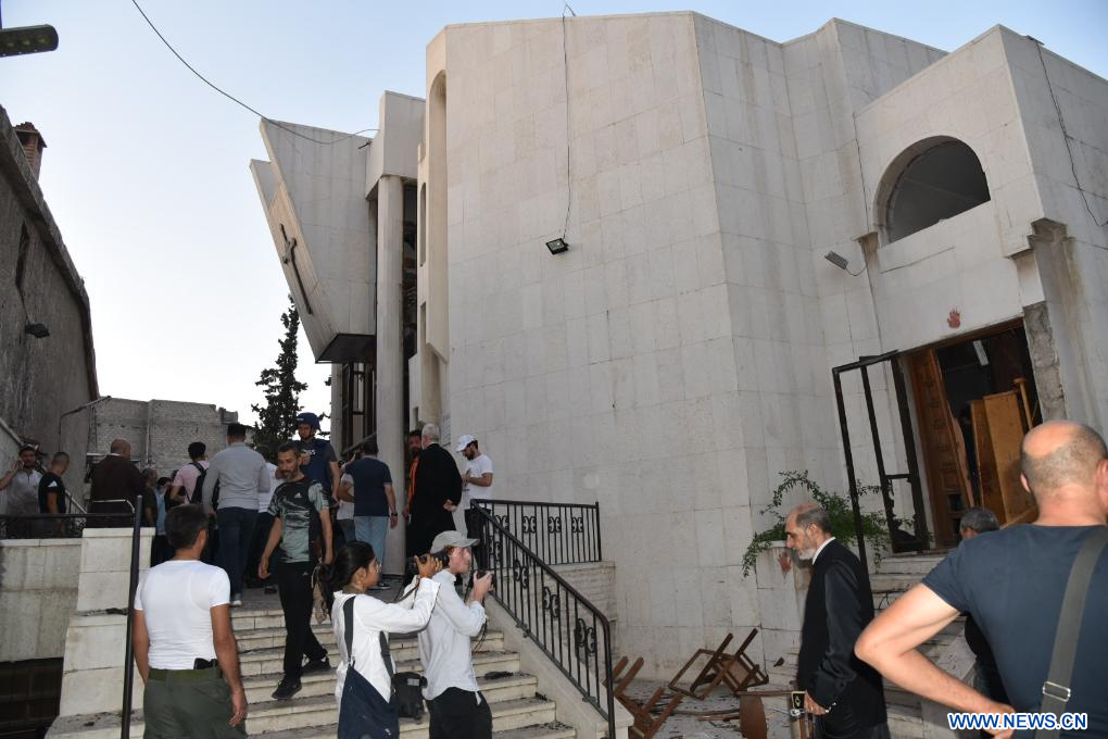 Au moins 19 morts dans un attentat suicide dans une église de Damas